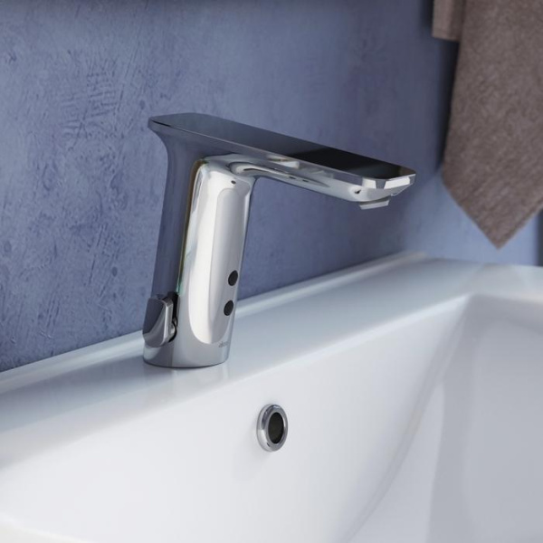 Смеситель для умывальника Iddis Pulse, сенсорный (PULSBS2i86)